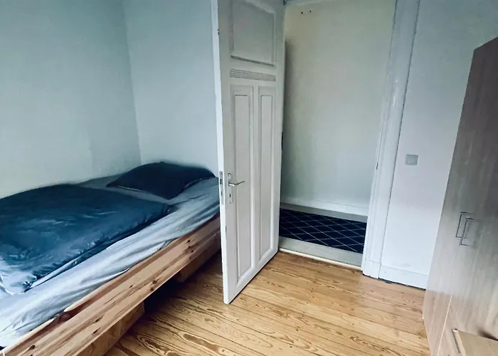 Wohnen Im Herzen Von St Pauli - Gaestezimmer In Geteilter Hamburg-Harburg